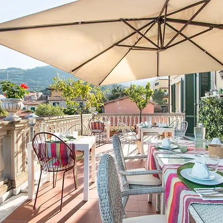 Bed & Breakfast La Sosta Degli Artisti Pietrasanta